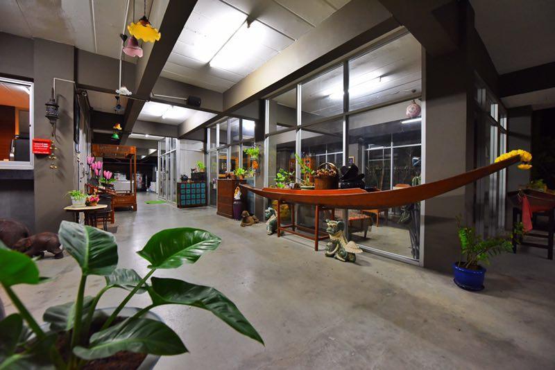 Namnon Place Nonthaburi Eksteriør billede